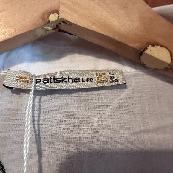 NWT Patiskha White Cotton Button Up Shirt Panda Design Size Small - Picture 4 of 7